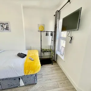Apartment Cheerful 1 Bed City Centre - Penarth Rd, Cardiff